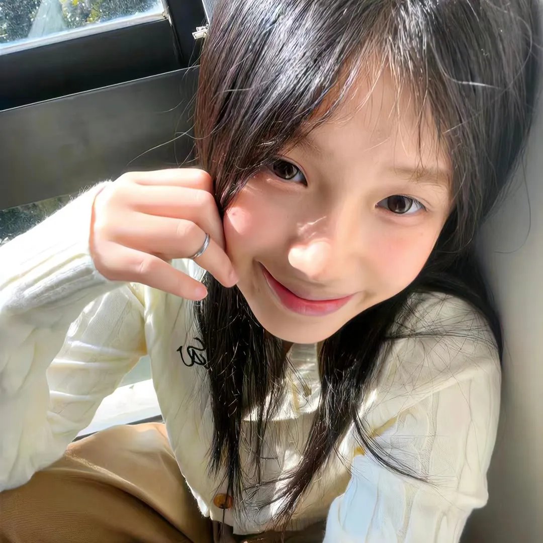 彩凤笙歌